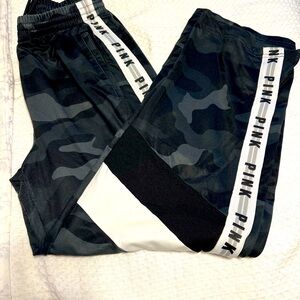 Victoria Secret PINK Wide Leg TRACK PANTS! Size LARGE. **PREOWNED**